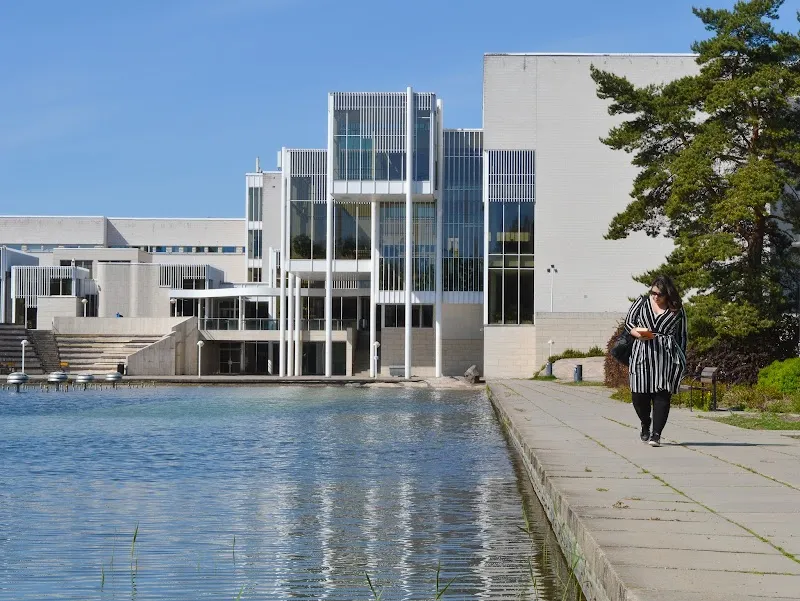 Tapiola Library library in Tapiola, Uusimaa