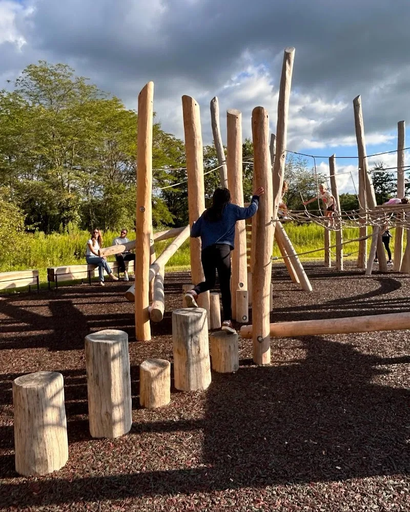 Taylor Farm Park park in New Albany, OH