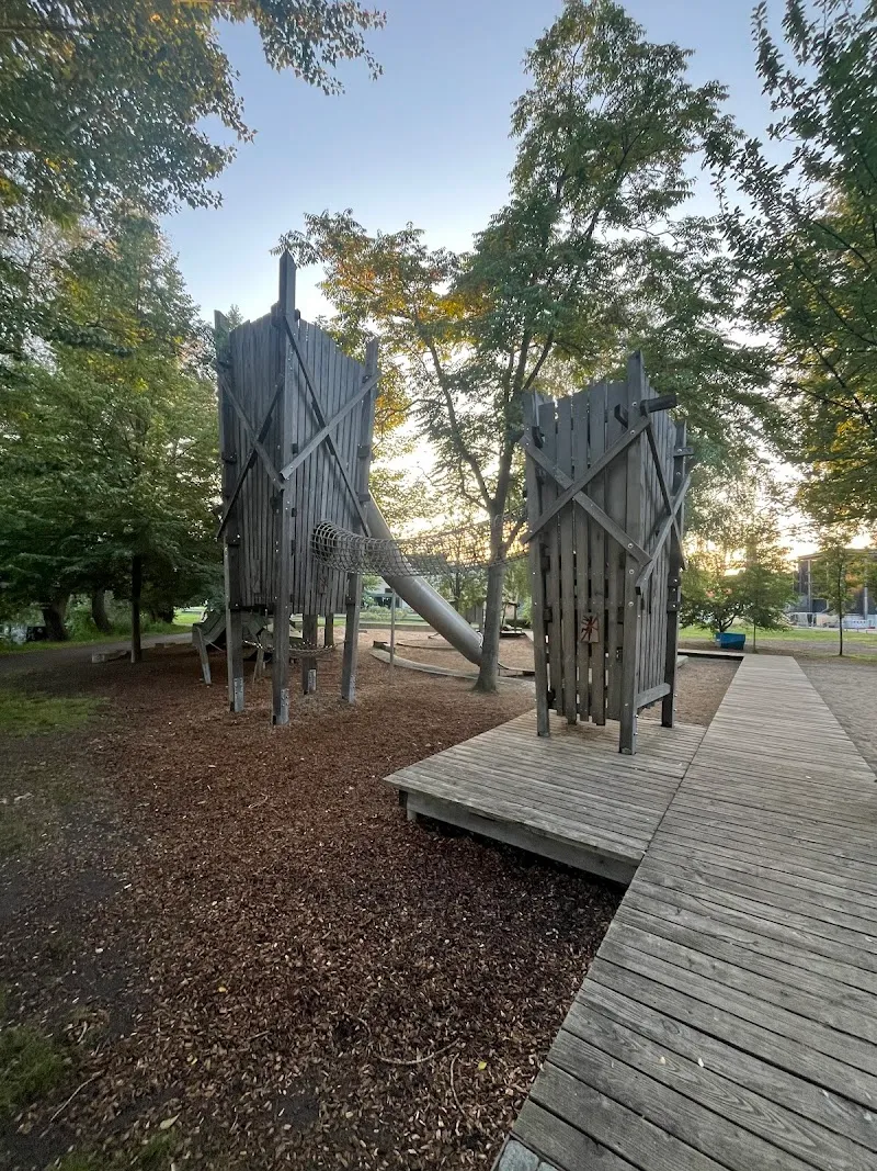 Tegeler Hafen Spandauer Vorstadt Playground playground in Potsdam, BB