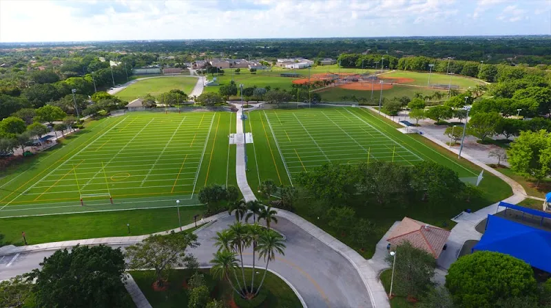 Tequesta Trace Park park in Weston, FL
