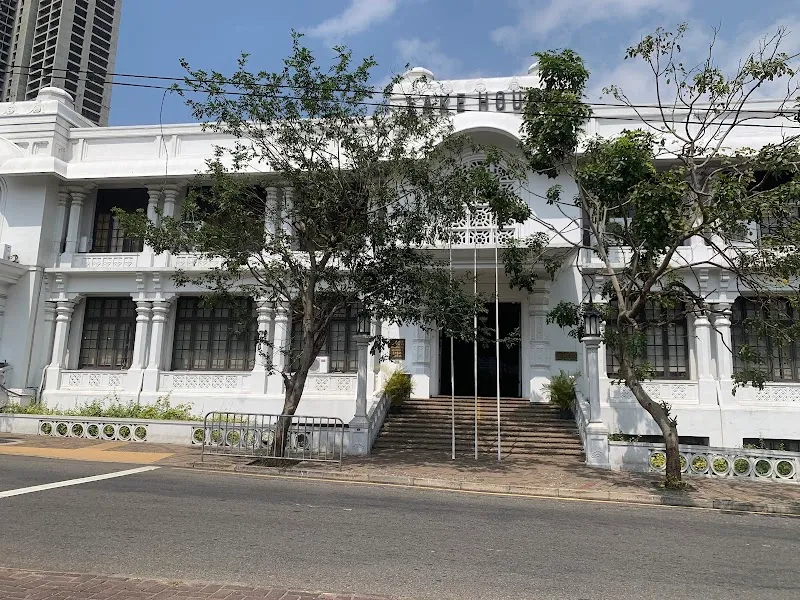 The Lakehouse cafe in Colombo 5, WP