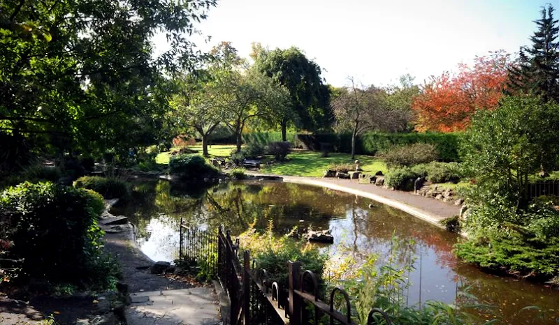 The Walpole British in Ealing, London