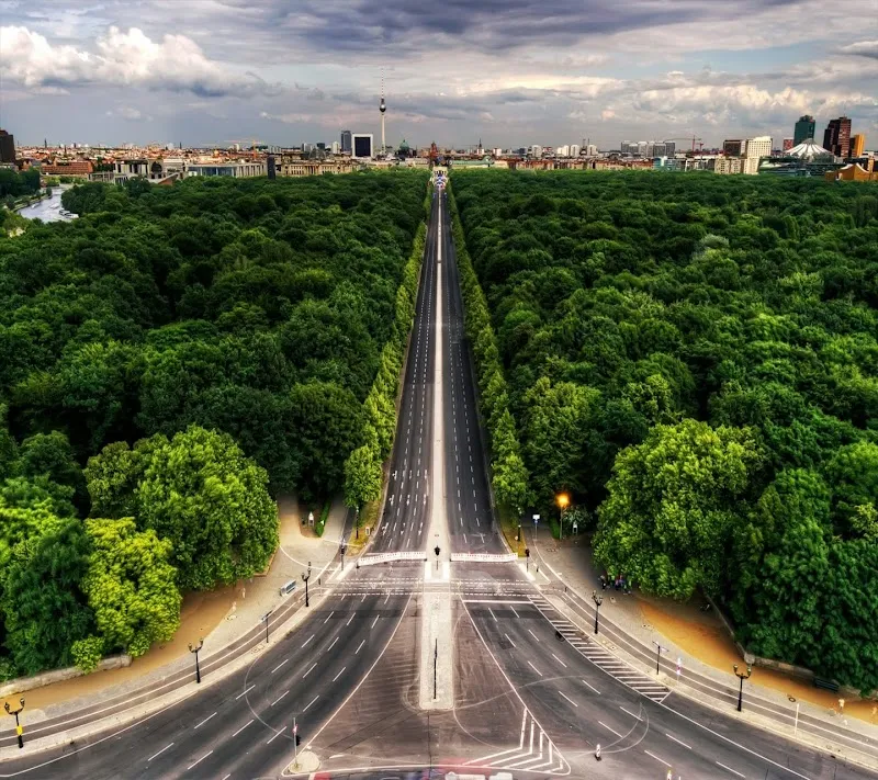 Tiergarten state park in Berlin, BE