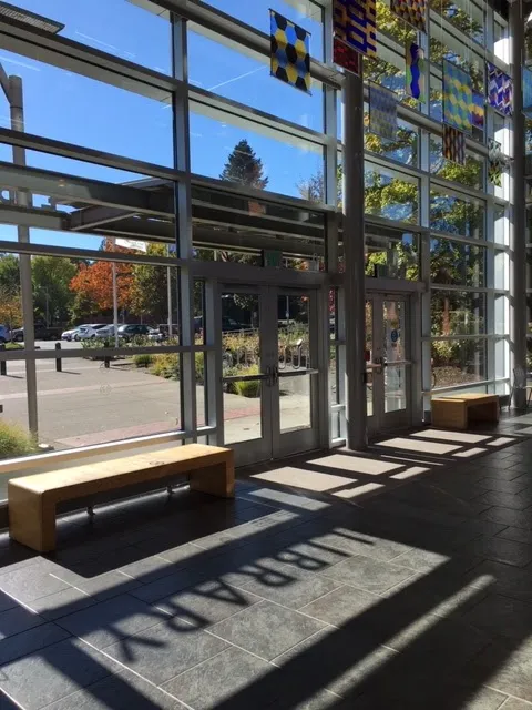 Tigard Public Library library in Tigard, OR