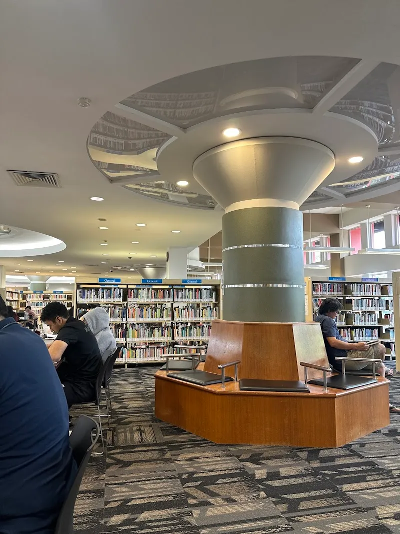 Toa Payoh Library library in Toa Payoh, SG