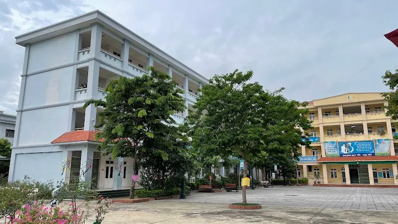 Trường Tiểu học Từ Liêm - Community Sports Complex sports in Từ Liêm, HN