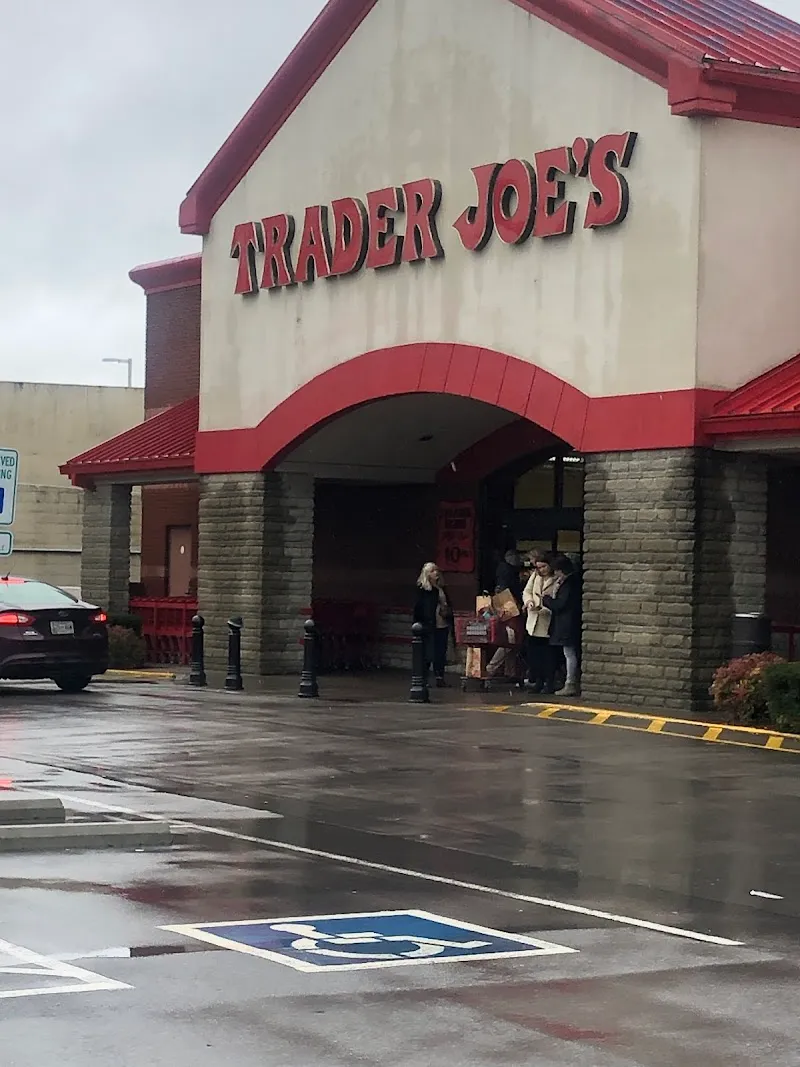Trader Joe's grocery store in Green Hills, TN