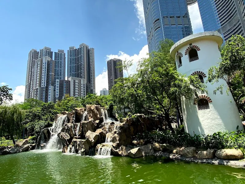 Tsuen Wan Park park in Tsuen Wan, HK