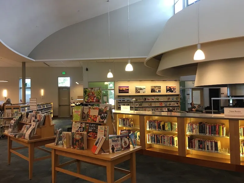 Tualatin Public Library library in Tualatin, OR