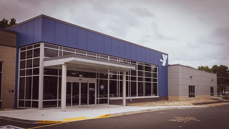 Tuckahoe Family YMCA gym in Tuckahoe, VA
