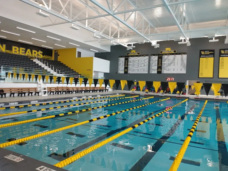 Upper Arlington Swim Club association or organization in Upper Arlington, OH