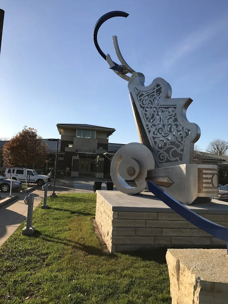Urbandale Public Library library in Urbandale, IA