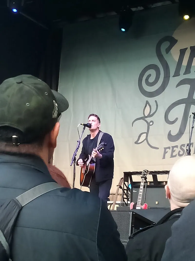 Venice Island island in Manayunk, PA