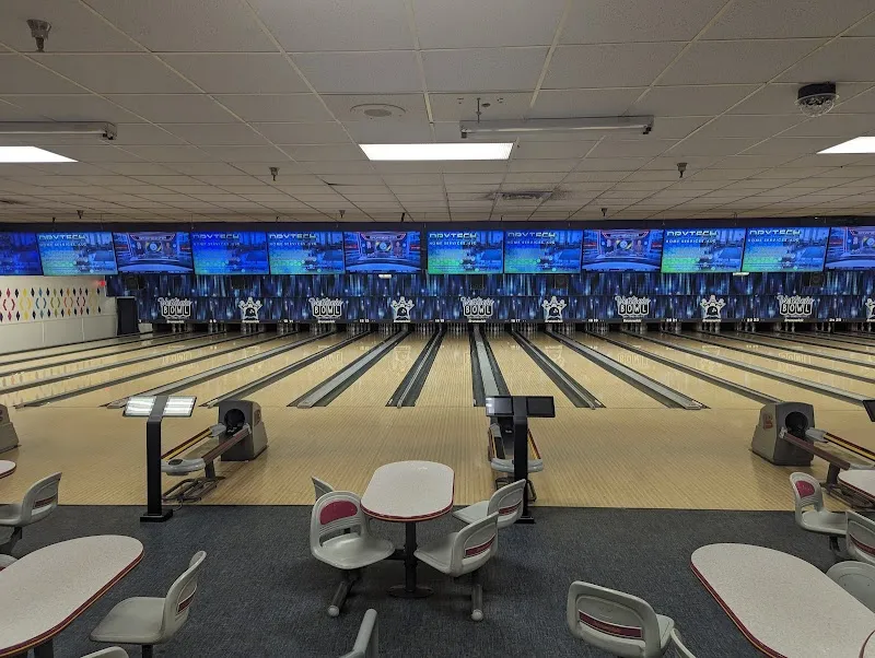 Vestavia Bowl bowling alley in Vestavia Hills, AL