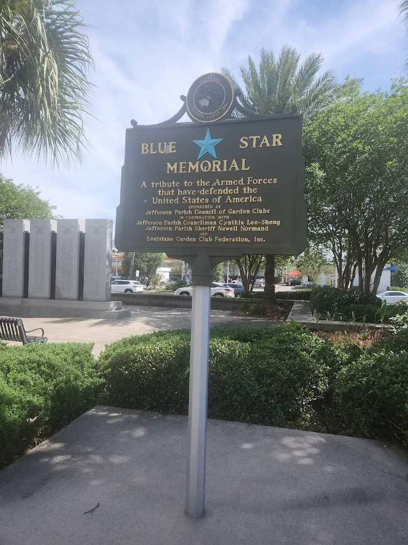 Veterans Memorial Square park in Old Metairie, LA