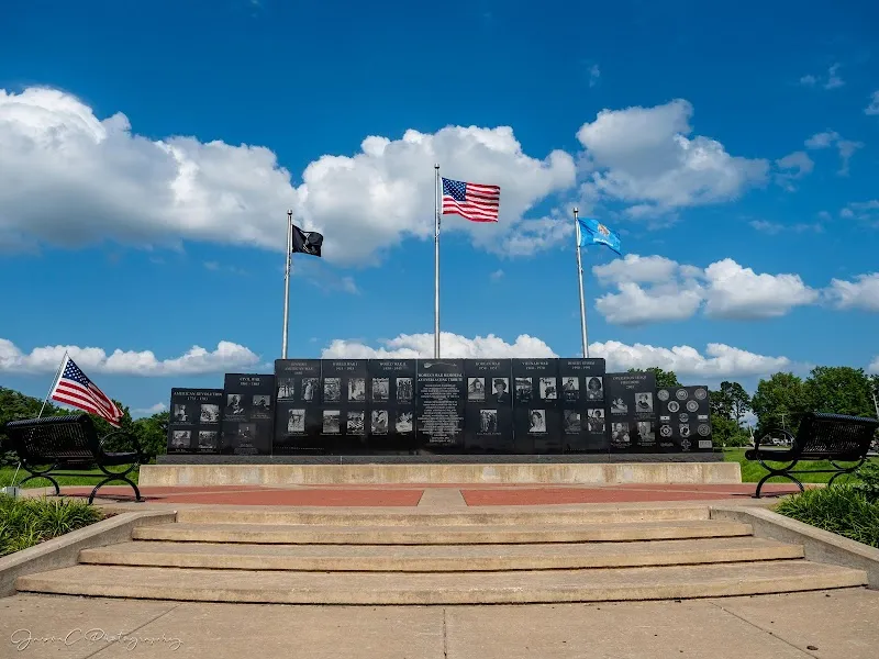 Veterans Park tourist attraction in Broken Arrow, OK