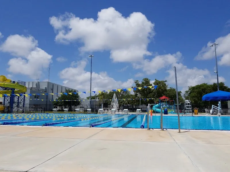 Victory Park Pool swimming pool in North Miami Beach, FL