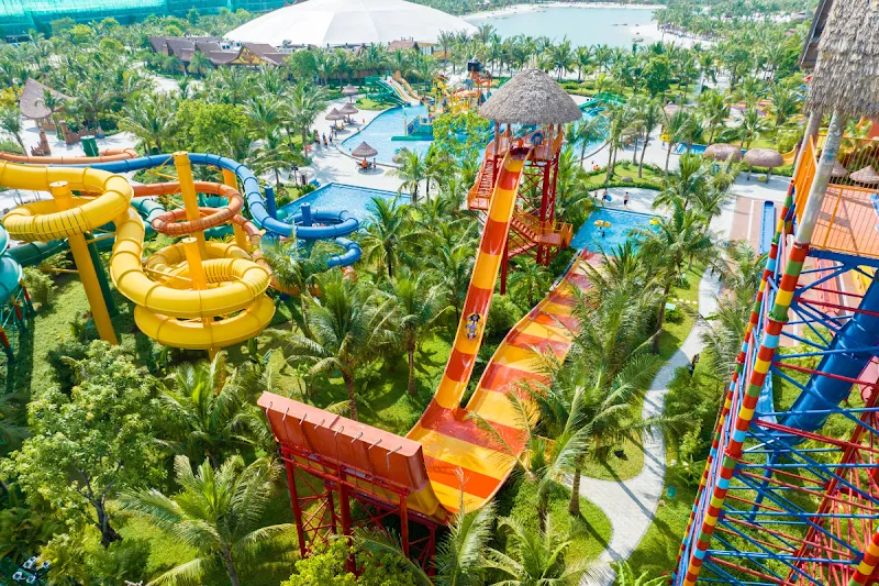 VinWonders Water Park water park in Đông Anh, HN