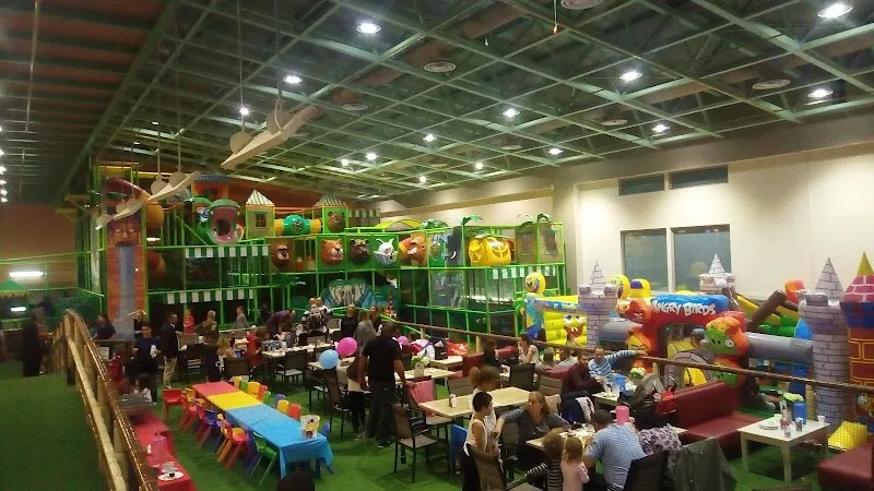 Volta Fun Town amusement center in Spata, AT