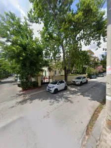 Voreeios Public Library library in Marousi, AT