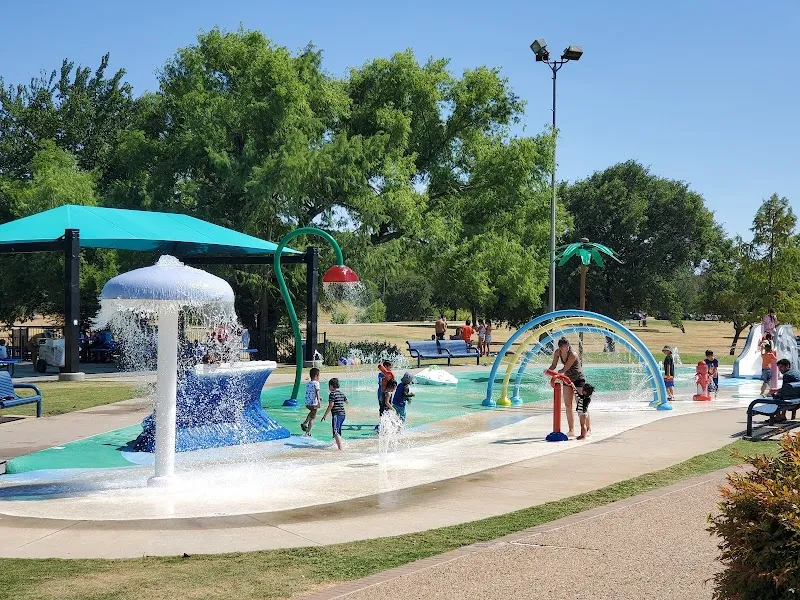 W. J. Thomas Park, Aquatic Complex & Sports Field city park in Carrollton, TX