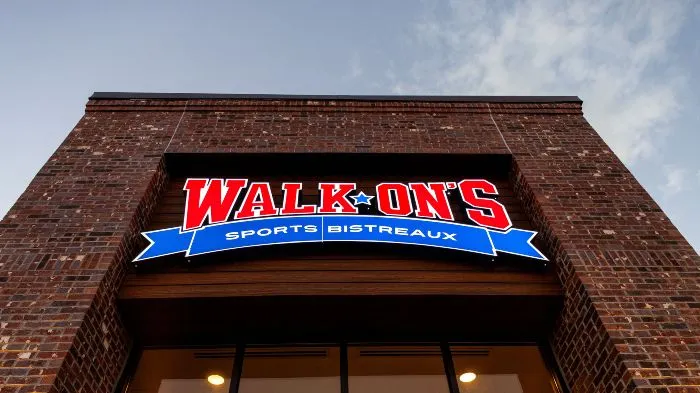 Walk-On's Sports Bistreaux - Prairieville Restaurant American in Gonzales, LA