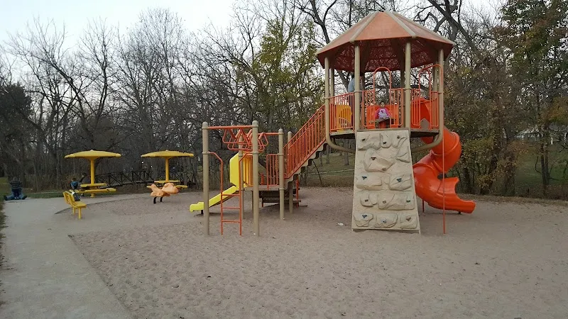 Walnut Grove Park city park in La Vista, NE
