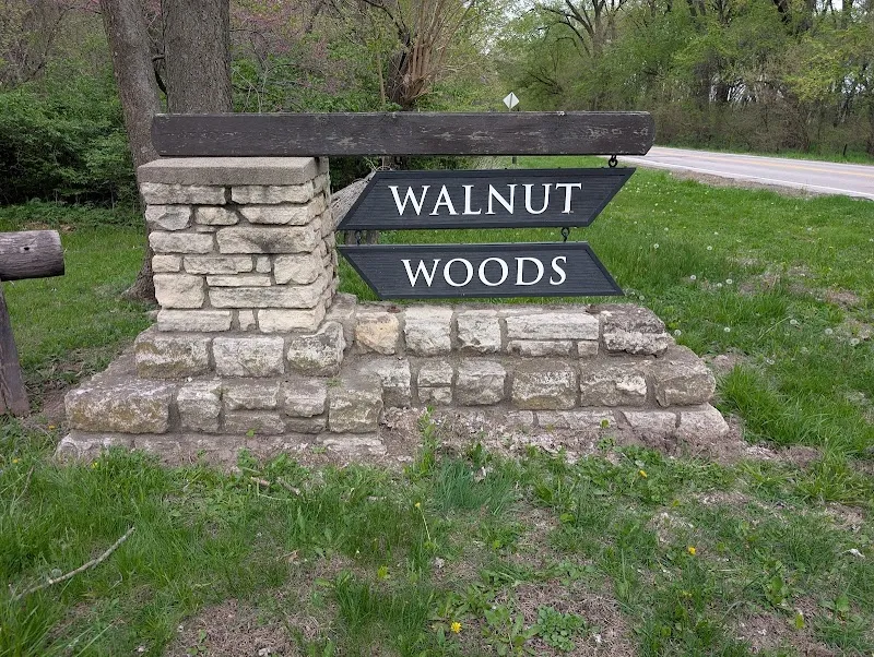 Walnut Woods State Park state park in Urbandale, IA