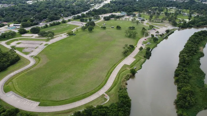 Walter Hall Park park in League City, TX