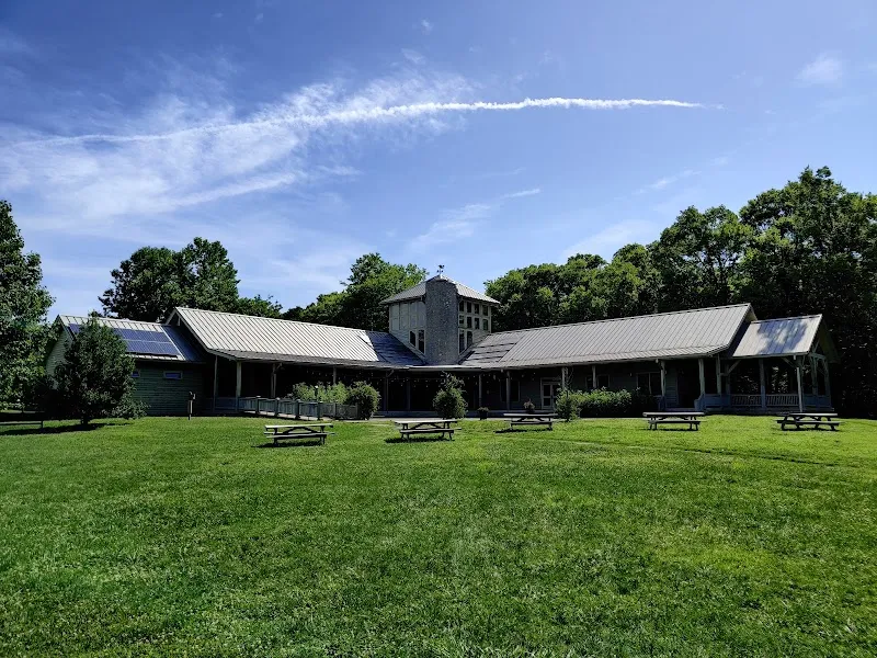 Warner Park Nature Center park in Belle Meade, TN