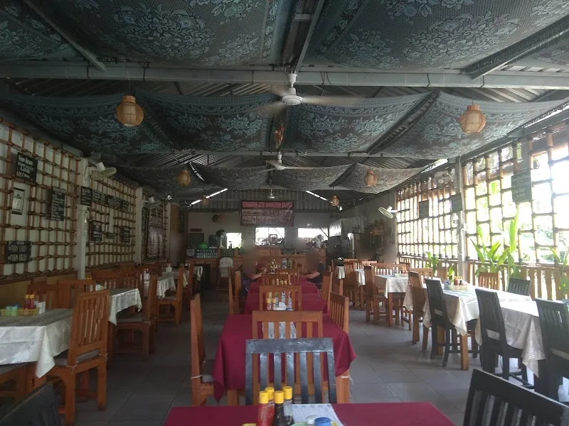 Warung Pantai Lovina restaurant in Lovina, Bali