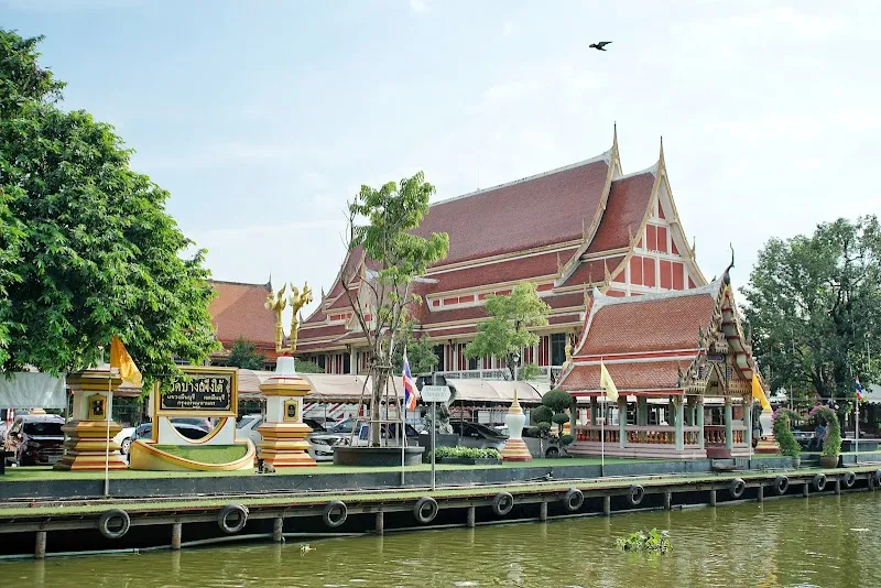 Wat Bang Peng Tai buddhist temple in Bangkapi, BKK