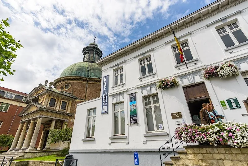 Waterloo Tourist Office tourist information center in Waterloo, WBR