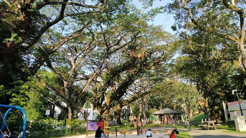 Watten Heights Playground playground in Bukit Timah, SG