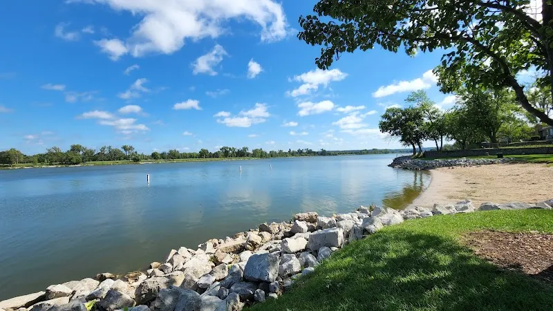 Wavecrest Park city park in Carter Lake, IA