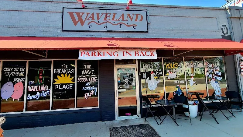 Waveland Cafe cafe in Des Moines, IA