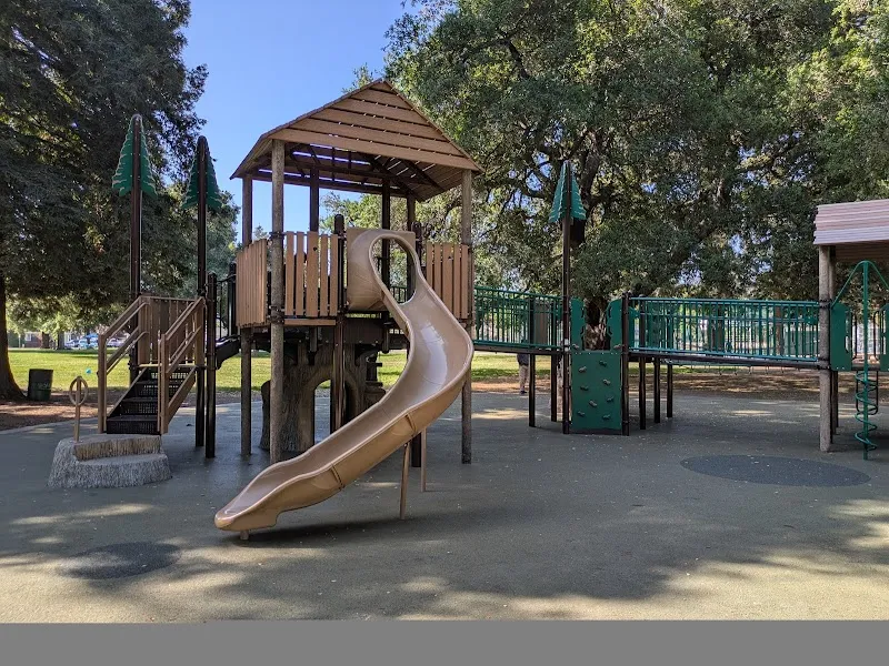 Willow Street Frank Bramhall Park park in Willow Glen, CA