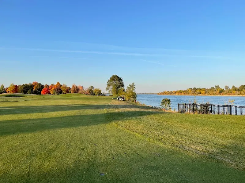 Wyandotte Shores Golf Course golf course in Wyandotte, MI